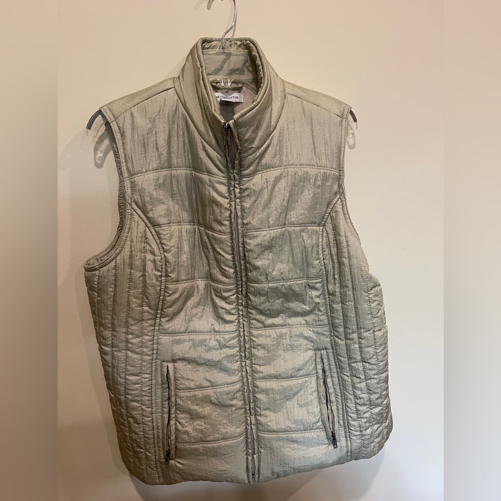 Liz Clairborne puffer vest